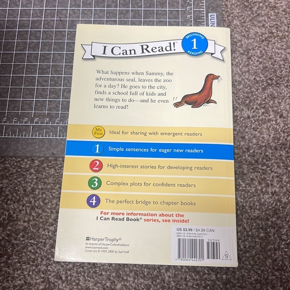 Mac & Cheese and Sammy the Seal level 1 reader books - Picture 11 of 16